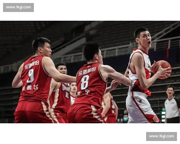 CBA赛后数据深度解析球员表现与球队胜负关键因素